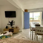 Διαμέρισμα 3 Pieces Avec Piscine Proche De La - Fr-1-748-31