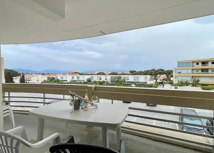 3 Pieces Avec Piscine Proche De La - Fr-1-748-31 * Canet-en-Roussillon